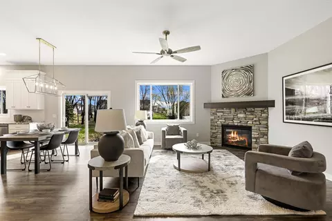12715 Edison St NE, Blaine, MN 55449