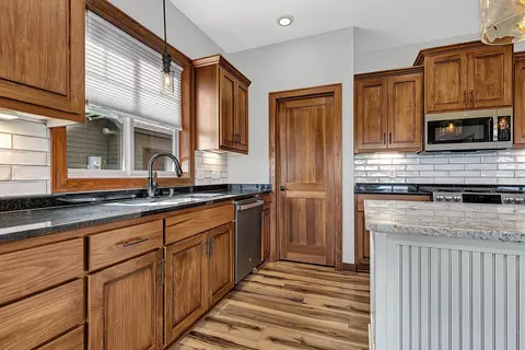 Kitchen - 1902 River Links Dr, Cold Spring, MN 56320 photo 2 of 5