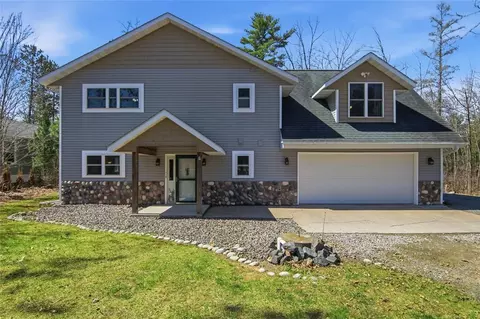 w8895 North Lake Road, Greenwood, WI 54437