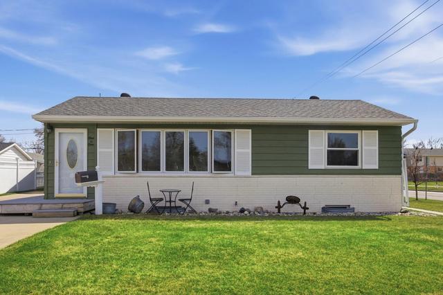 101 7th Ave E, West Fargo, ND 58078