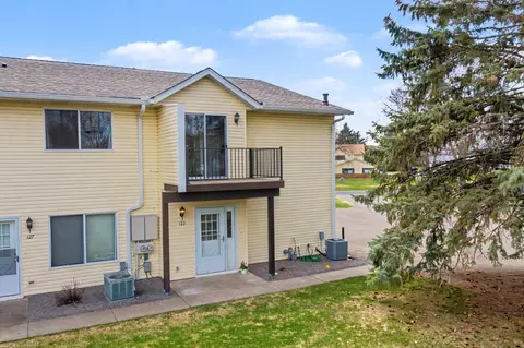 123 96th Ln NE, Blaine, MN 55434