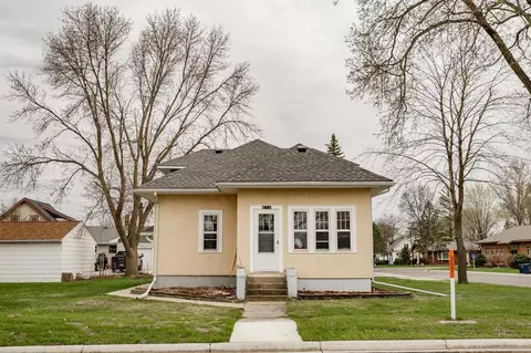 612 W Brooks St, Arlington, MN 55307