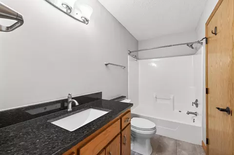 Bath - 7009 110th Ave N, Champlin, MN 55316 photo 1 of 2