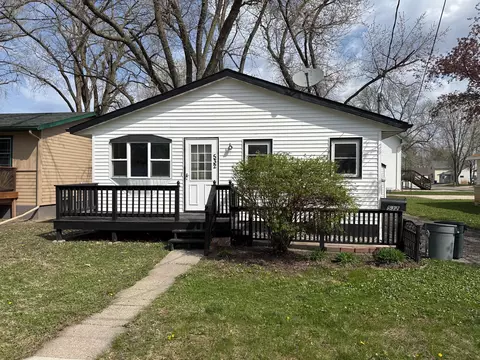 532 Mckinley Ave, North Mankato, MN 56003