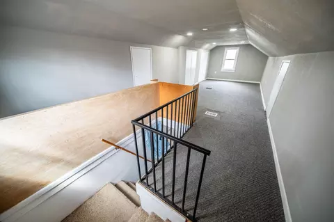 Entry Way - 213 7th St NW, Faribault, MN 55021 photo 2 of 4