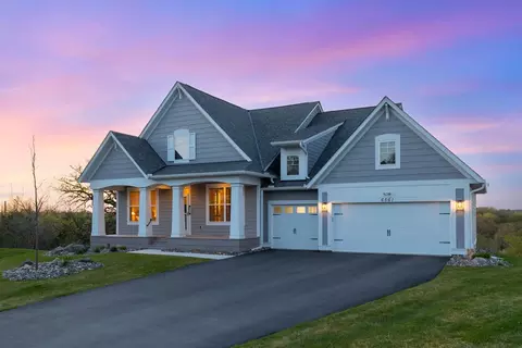 6561 Timber Arch Dr, Chaska, MN 55318