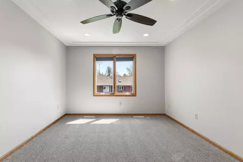 Bedroom - 465 8th St SW, Plainview, MN 55964 photo 2 of 7