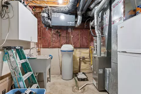Other - 465 8th St SW, Plainview, MN 55964 photo 9 of 12
