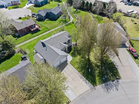View/Area - 465 8th St SW, Plainview, MN 55964 photo 1 of 1