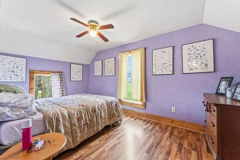 Bedroom - 63095 220th Ave, Kellogg, MN 55945 photo 2 of 2