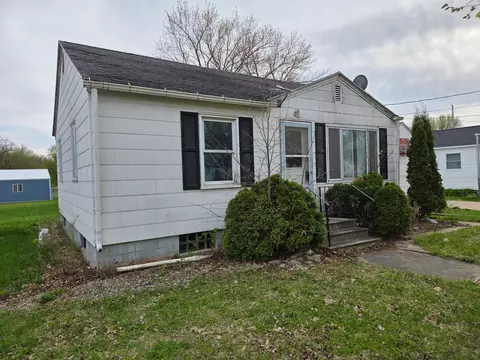 404 SE Pleasant St, Brownsdale, MN 55918