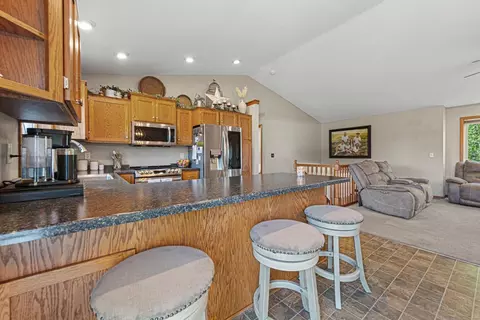 Kitchen - 2505 30th St NW, Faribault, MN 55021 photo 2 of 5