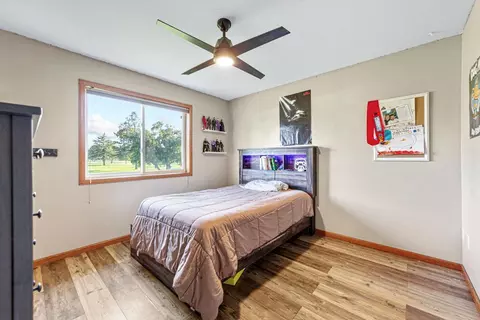 Bedroom - 2505 30th St NW, Faribault, MN 55021 photo 3 of 8