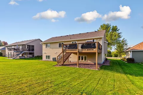 Exterior - 2505 30th St NW, Faribault, MN 55021 photo 7 of 12