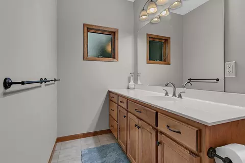 Bath - 2122 37th St S, Saint Cloud, MN 56301 photo 2 of 6