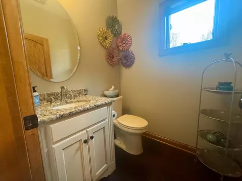 Bath - 2122 37th St S, Saint Cloud, MN 56301 photo 4 of 5