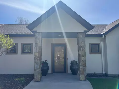 Exterior - 2122 37th St S, Saint Cloud, MN 56301 photo 2 of 14