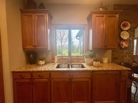 Kitchen - 2122 37th St S, Saint Cloud, MN 56301 photo 5 of 5