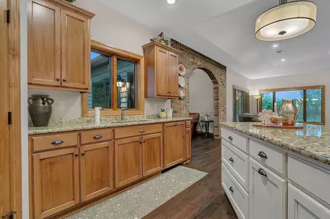 Kitchen - 2122 37th St S, Saint Cloud, MN 56301 photo 8 of 9