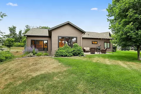 Exterior - 2122 37th St S, Saint Cloud, MN 56301 photo 5 of 9