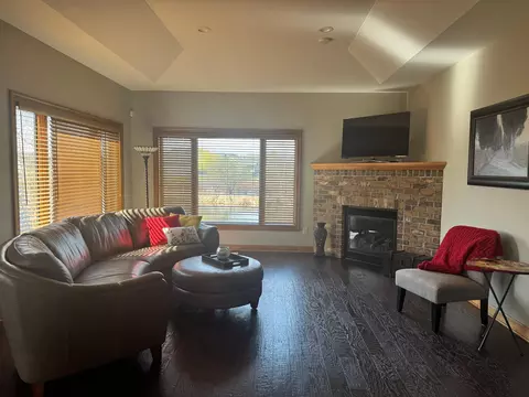 Living - 2122 37th St S, Saint Cloud, MN 56301 photo 2 of 3