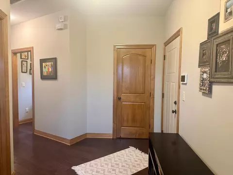 Entry Way - 2122 37th St S, Saint Cloud, MN 56301 photo 9 of 11