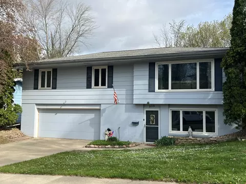 535 26th St NW, Rochester, MN 55901