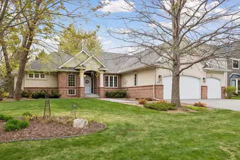 8167 Enclave Rd, Woodbury, MN 55125