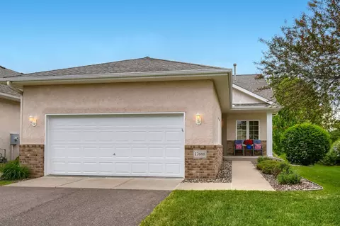 17688 Glasgow Way, Lakeville, MN 55044