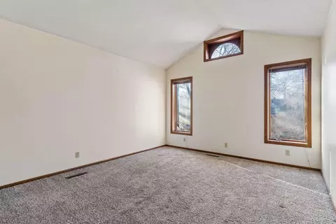 Bedroom - 2122 22nd St E, Minneapolis, MN 55404 photo 4 of 10