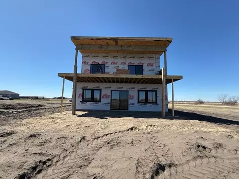 805 Blaine St N, Colfax, ND 58018