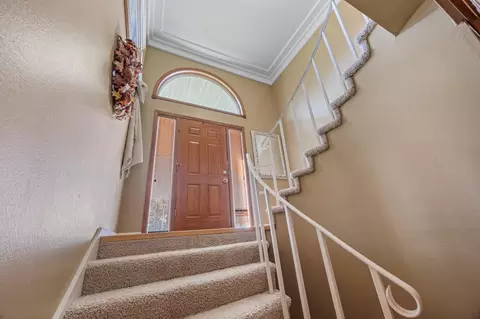 Entry Way - 16460 38th St SE, Mapleton, ND 58059 photo 2 of 3
