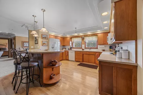 Kitchen - 16460 38th St SE, Mapleton, ND 58059 photo 1 of 5