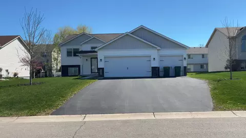 1336 Evergreen Pl, Mayer, MN 55360