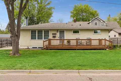 1310 Oak St W, Stillwater, MN 55082