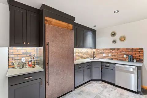 Kitchen - 1180 Kinglet Ct, Eagan, MN 55123 photo 7 of 7