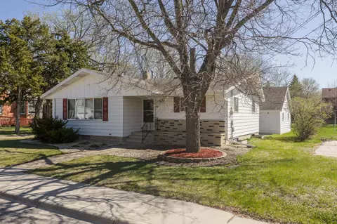 34 Ivy Ave NE, Richmond, MN 56368