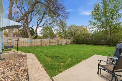 Exterior - 216 7th Ave SE, Waseca, MN 56093 photo 1 of 12