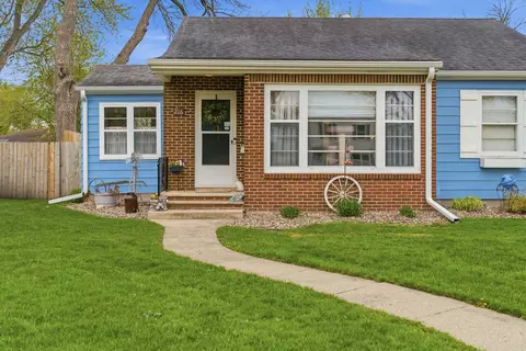 Exterior - 216 7th Ave SE, Waseca, MN 56093 photo 12 of 12