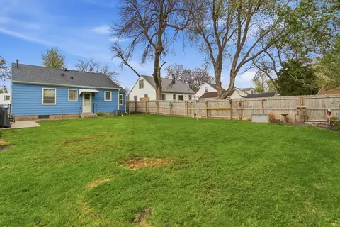 Exterior - 216 7th Ave SE, Waseca, MN 56093 photo 5 of 12