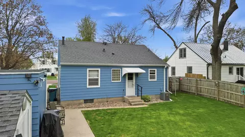 Exterior - 216 7th Ave SE, Waseca, MN 56093 photo 8 of 12