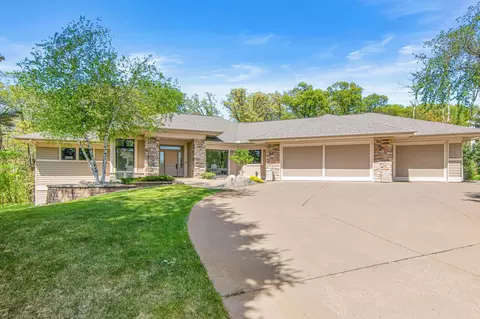21019 France Blvd, Lakeville, MN 55044