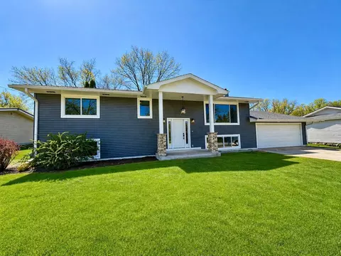 943 Birch Blvd, Winona, MN 55987