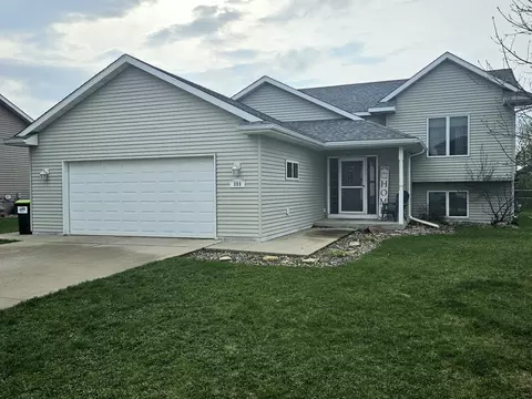 399 5th Ave SE, Dover, MN 55929