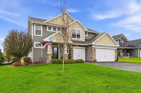 137 6th St NW, Delano, MN 55328