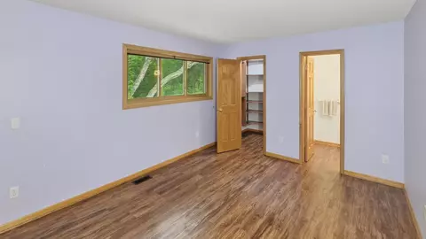 Bedroom - 3214 Valley Ridge Dr, Eagan, MN 55121 photo 2 of 7