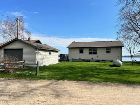 21620 Fin Trl, Osakis, MN 56360