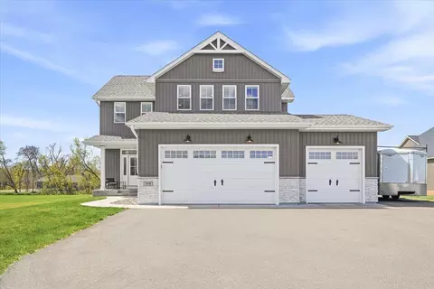999 152nd Ave, New Richmond, WI 54017