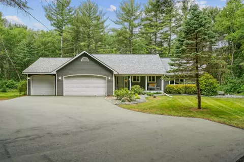 1946 62nd St, Somerset, WI 54025