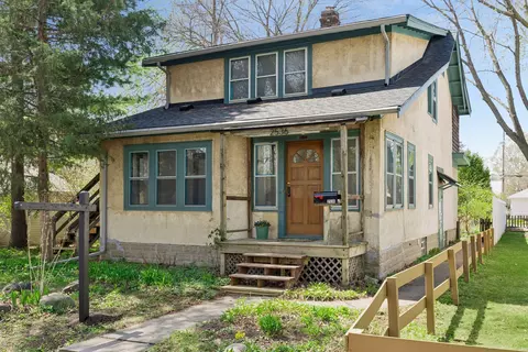 2536 30th Ave S, Minneapolis, MN 55406